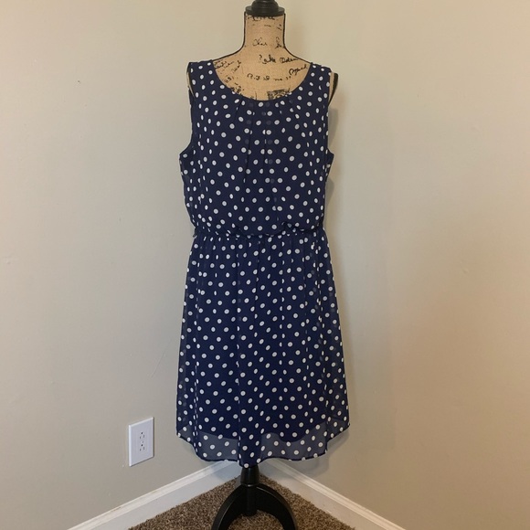 polka dot dress size 18